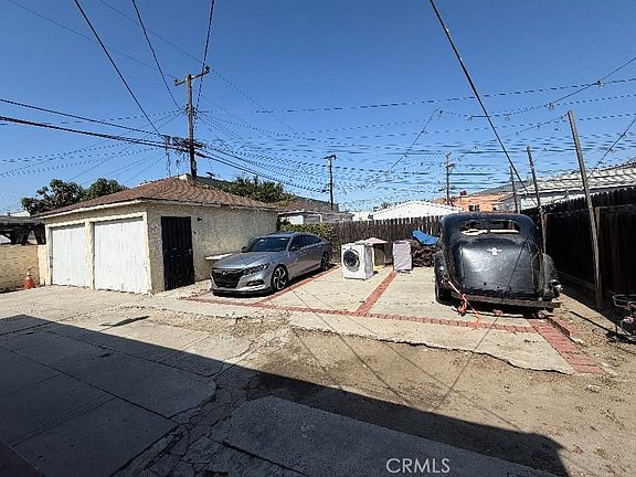2nd image of 11415 California Ave