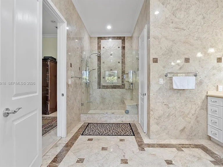3765 Prairie Ave — Photo 49