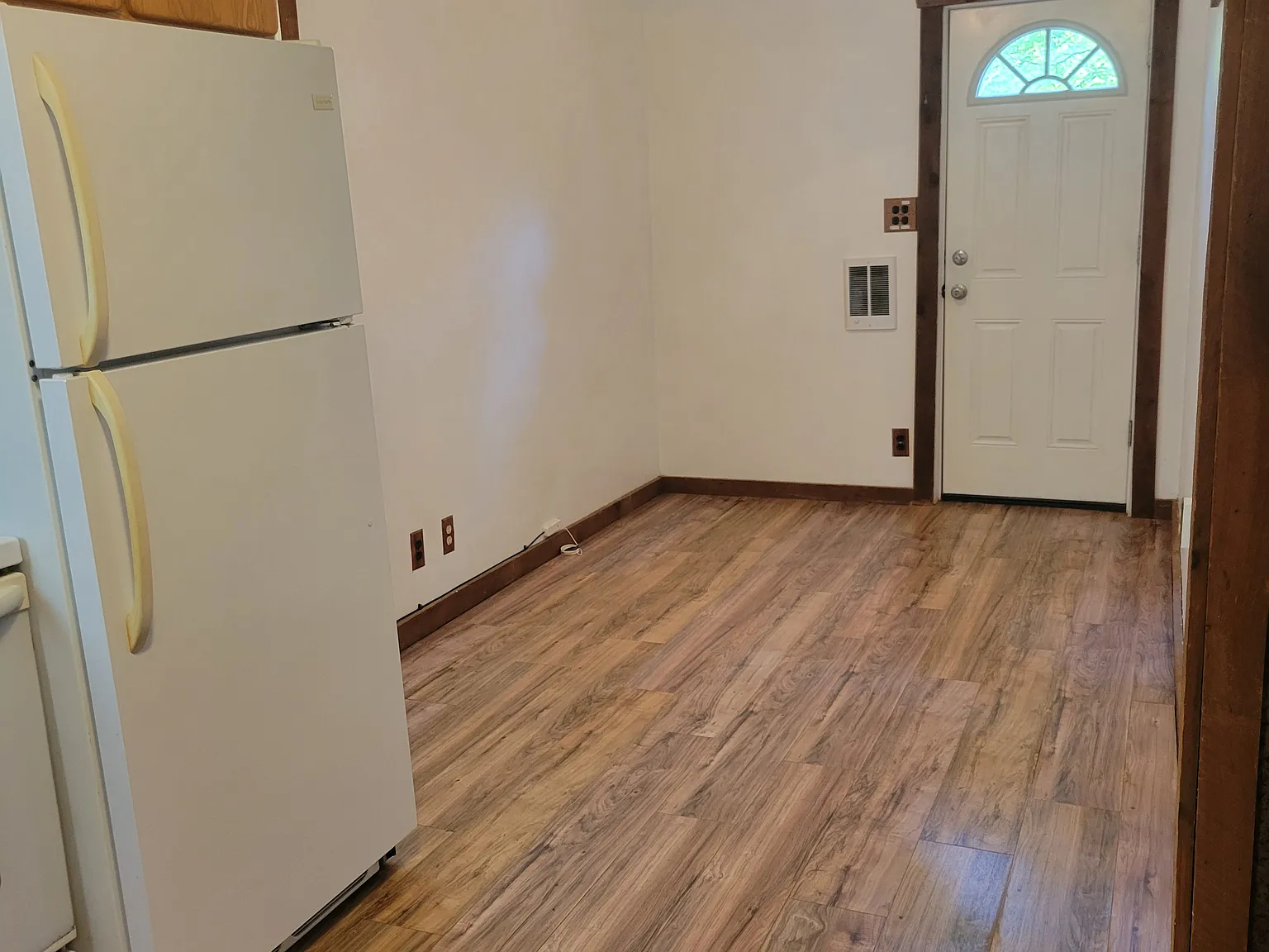 1 bed, $2,000 — Photo 2