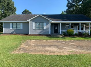 1165 Davis Rd, Terry, MS 39170