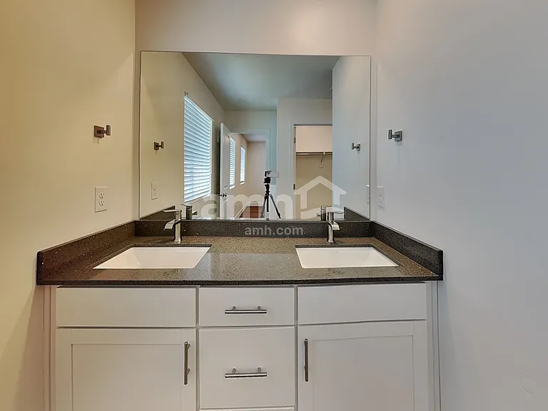 6721 Mountain Maple Dr — Photo 8