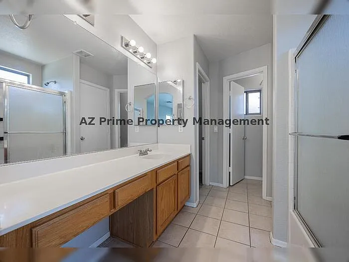 13344 W Desert Ln — Photo 14