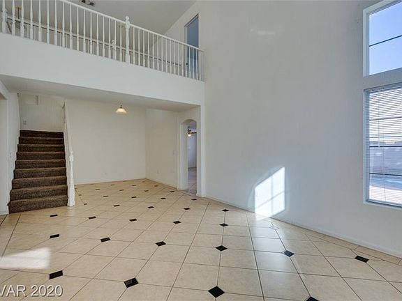 5th image of 872 Gleamstar Ave
