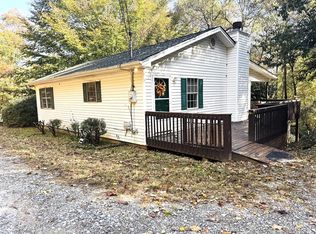 1107 Orchard Rd, Ellijay, GA 30540