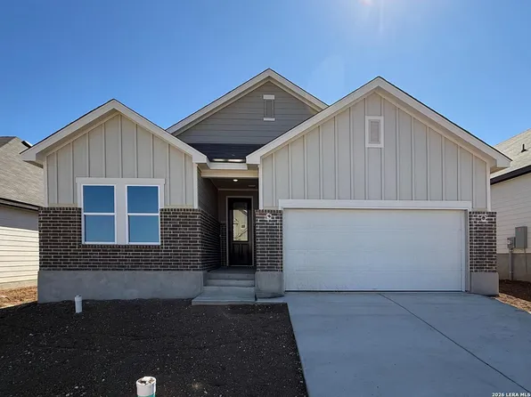 310 Brood Dr, Adkins, TX 78101