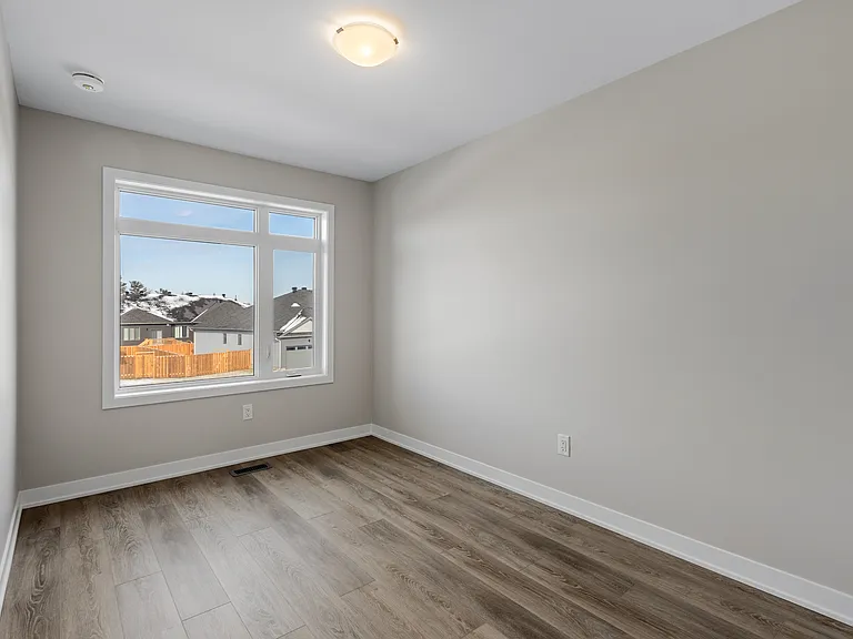 64 Bert Tourangeau St S #64 BERT TOURANGEAU S — Photo 10