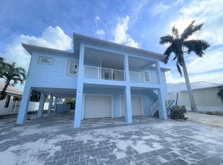 310 13th St, Marathon, FL 33051
