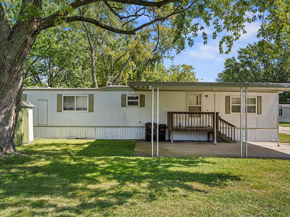 1st image of 27 Coachman Dr