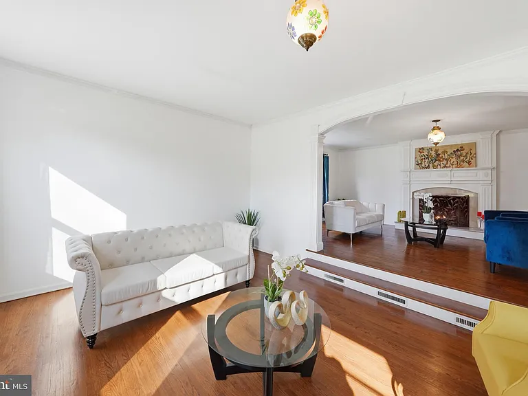 7 Monroe Pl — Photo 29