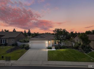 13803 Summit Village Rd, Bakersfield, CA 93306