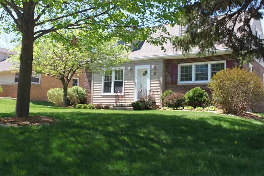 1st image of 505 N 98th St