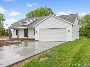 3186 Hillside Ct, Zeeland, MI 49464