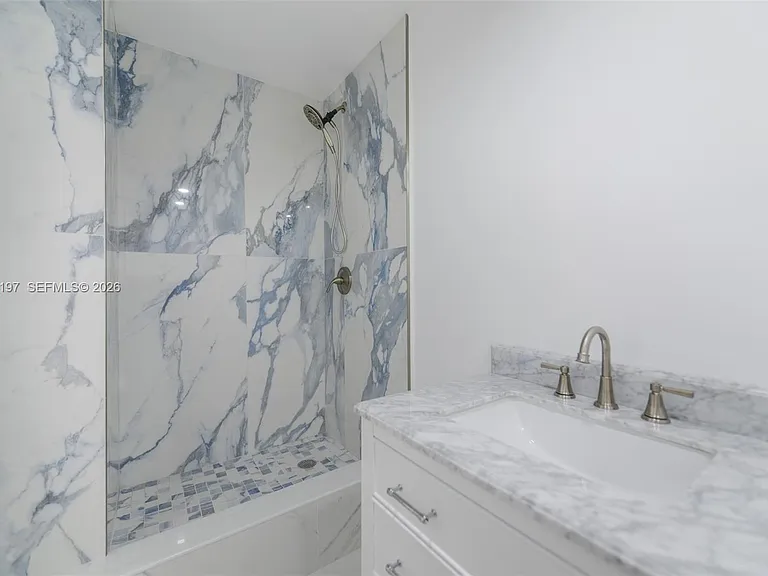 1950 S Ocean Dr #19A — Photo 9