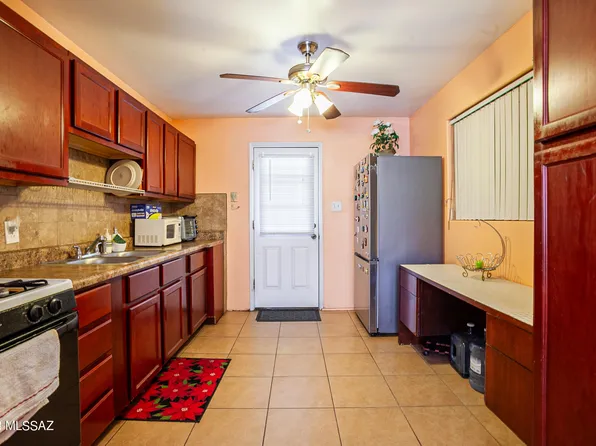 3126 N Geronimo Ave, Tucson, AZ 85705
