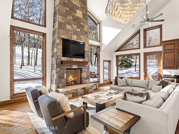 4th image of 435 Faraway Rd