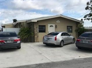 11925 SW 215th St, Miami, FL 33177