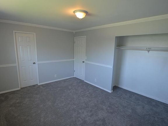 2nd image of 3238 W Royalwood Dr