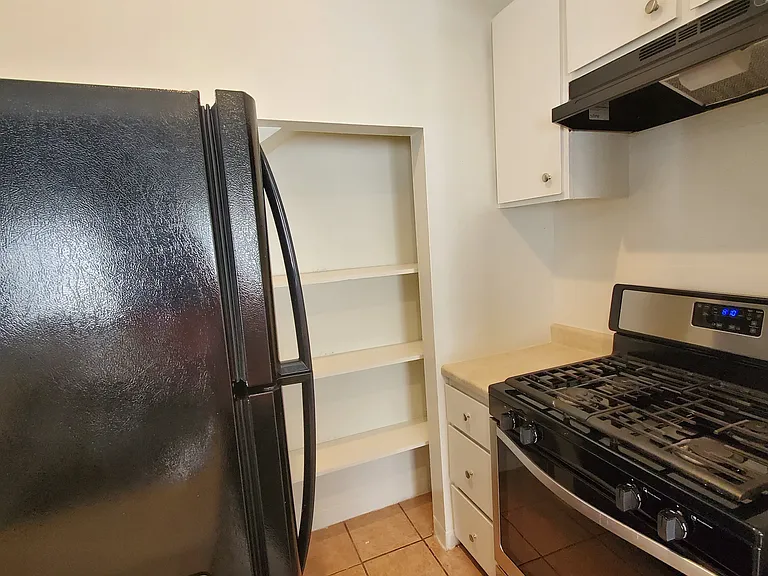 3020 Altura St #4 — Photo 6