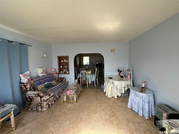 5th image of 514 Main Street