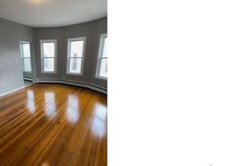 90 Chestnut St #1, Chelsea, MA 02150