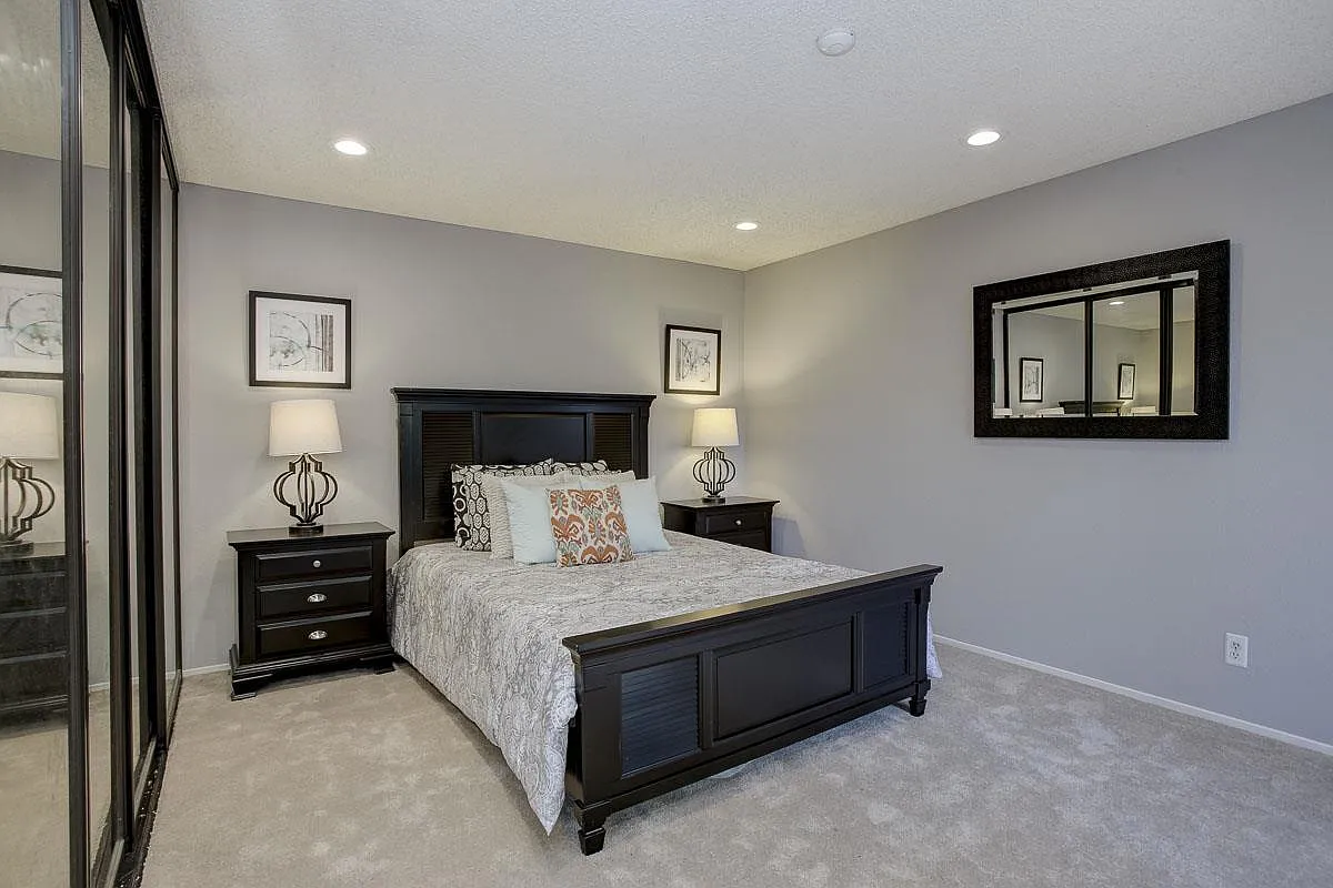 3 bed, 1283 sqft, $3,500 — Photo 4