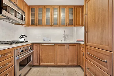 Rented by New York Residence