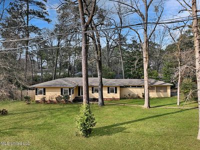 1078 Meadowbrook Rd, Jackson, MS, 39206