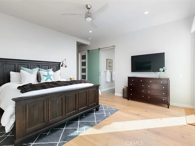 410 Arenoso Ln #301 — Photo 25