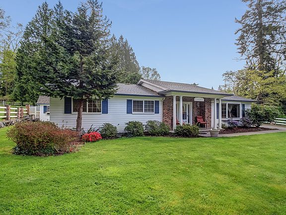 2nd image of 4625 83rd Ave NE