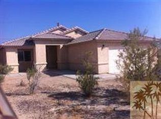 1314 Riviera Cir, Thermal, CA 92274