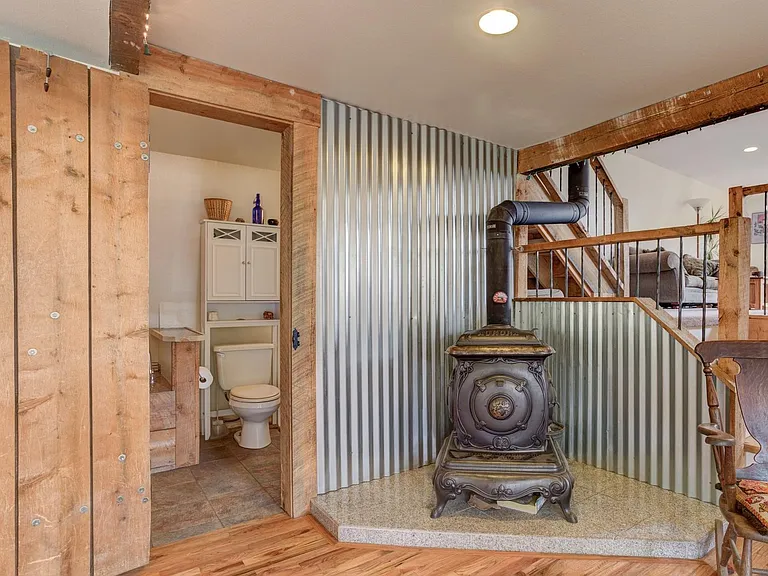 173 Lodge Pole Way — Photo 3