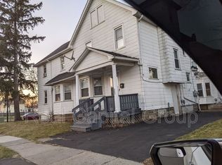 390 Ellicott St, Rochester, NY 14619