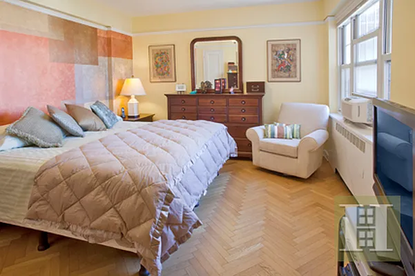 Sold by Halstead Real Estate | media 4