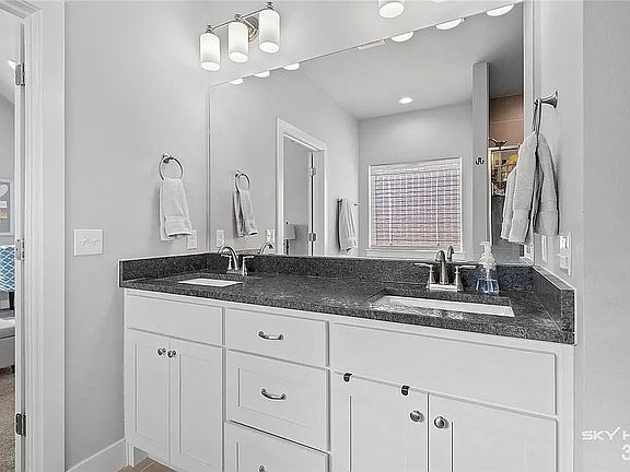 2nd image of 3375 Clear Water Cv