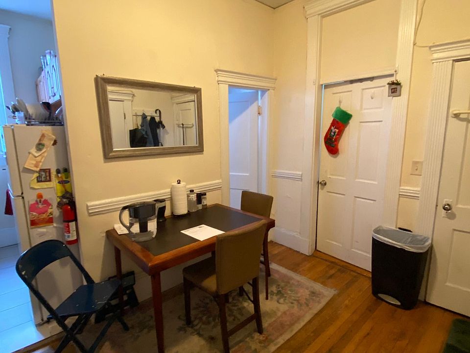 2nd image of 20 Hemenway St #Ua6