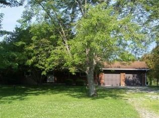 2719 Eaton Lewisburg Rd, Eaton, OH 45320