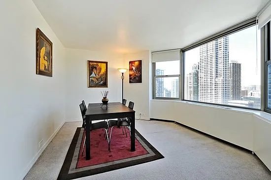 2 bed, 1000 sqft, $3,295 — Photo 4