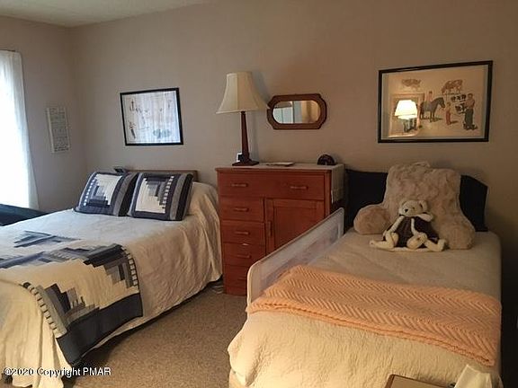 3rd image of 55/201 Midlake Dr #201