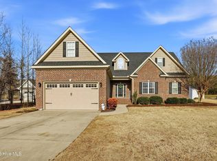 205 Pear Tree Ln, Pikeville, NC 27863