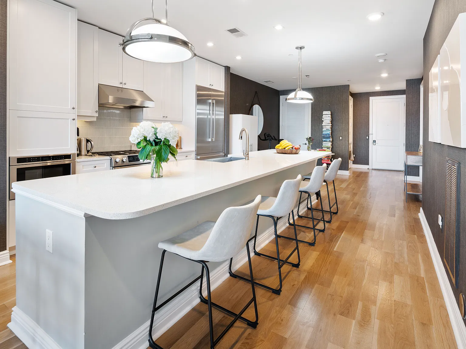 2 bed, 1467 sqft, $6,500 — Photo 4