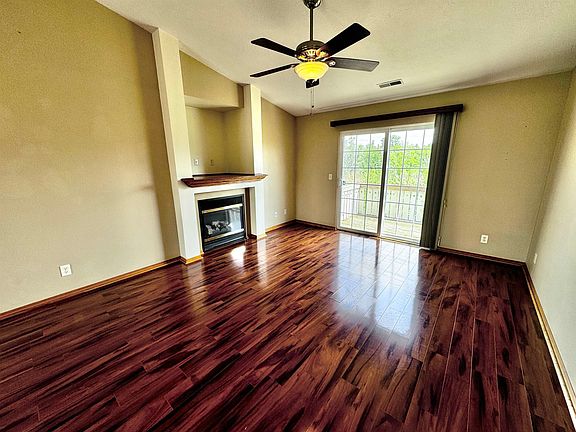 4th image of 7707 Creek Bnd