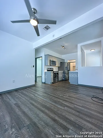 802 Montana St #2 — Photo 4