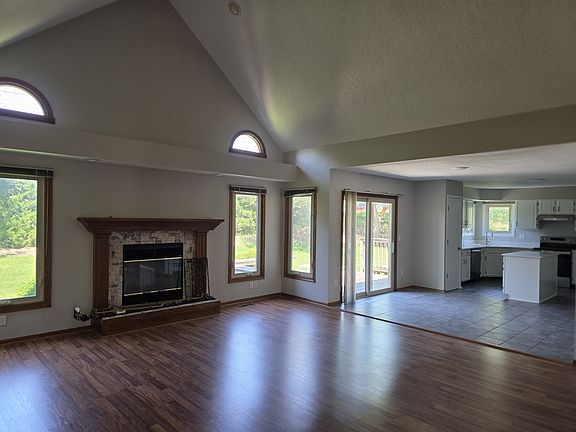 5th image of 4520 93rd St