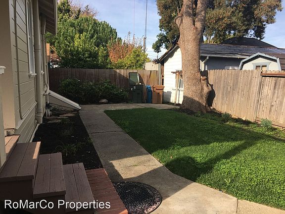 3rd image of 415 Arreba St