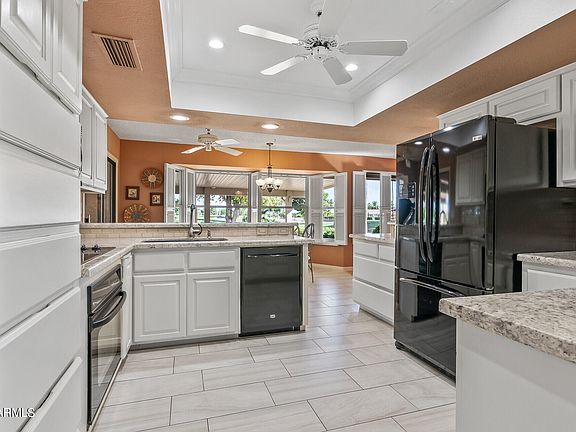 3rd image of 13439 W GABLE HILL Drive
