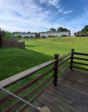 4th image of 106 Little River Dr