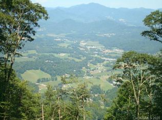 5 Bear Track Trl W, Maggie Valley, NC 28751