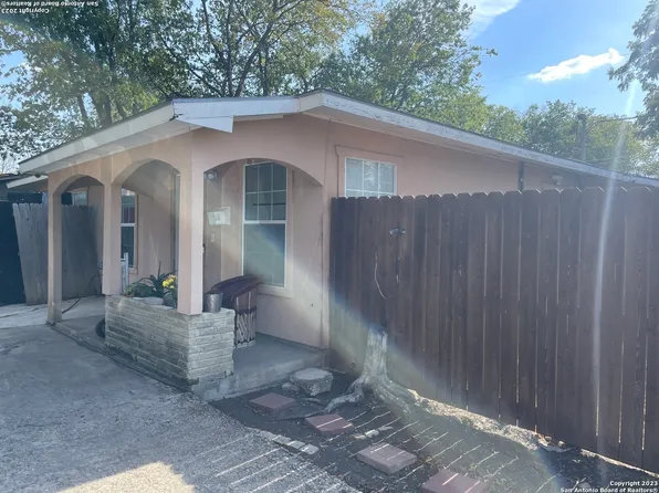 819 Rosehill DR, San Antonio, TX 78213