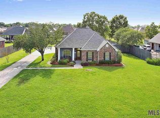 16437 Jay Rd, Prairieville, LA 70769