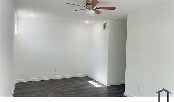 8416 Sandra St — Photo 12